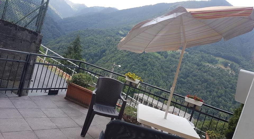 Cedarwood Bed & Breakfast Premana Екстериор снимка