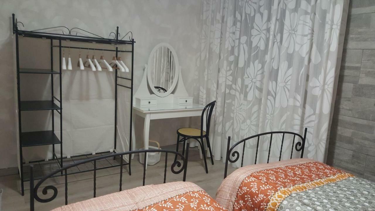 Cedarwood Bed & Breakfast Premana Екстериор снимка